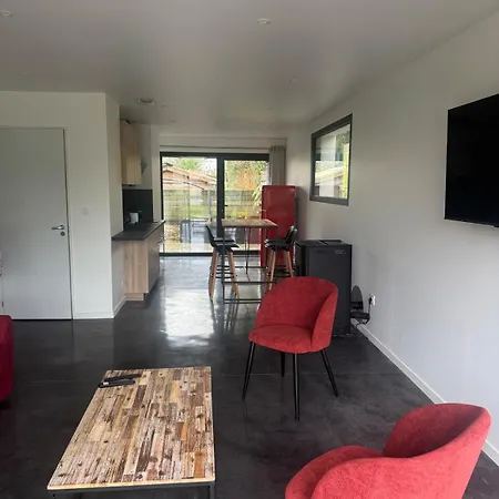 Avec Accès Indépendant Chalet Aigrefeuille-sur-Maine